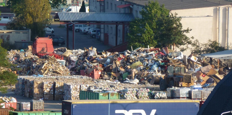 Składowisko odpadów na terenie spółki Altvater, które zapewne także trafiłyby do nowej spalarni