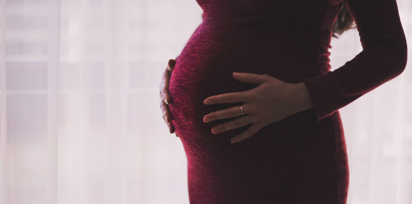 Rząd wprowadzi "krajowy rejestr ciąż"? Jest już projekt rozporządzenia
