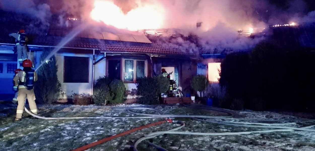 Spłonął budynek mieszkalny w Dolaszewie - 24620