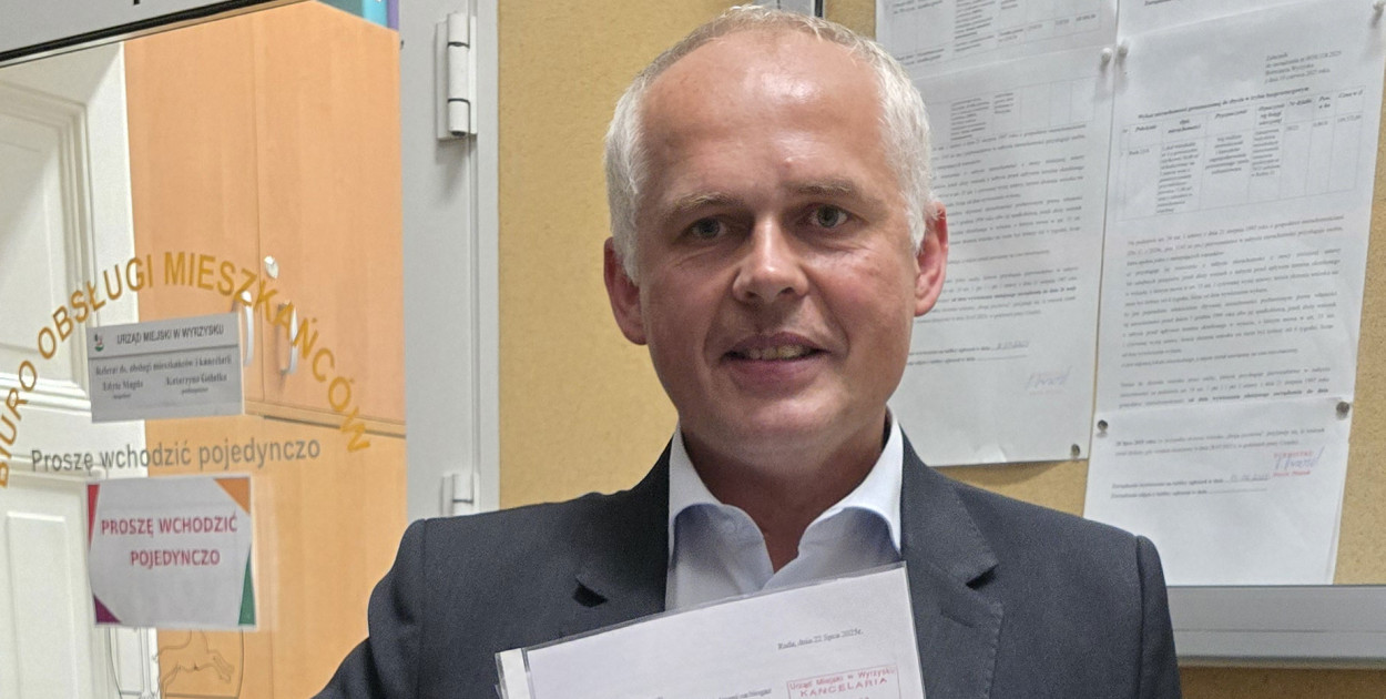 Krzysztof Stefan Banach z Rudy jest  stroną w postępowaniu w imieniu protestujących mieszkańców