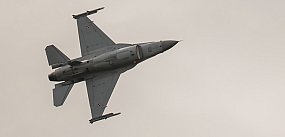 Huk nad Piłą! Nadleciał F-16