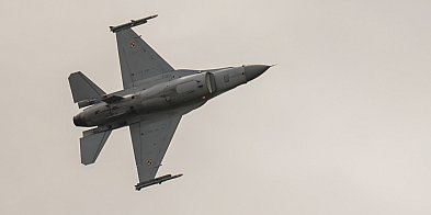Huk nad Piłą! Nadleciał F-16-32025