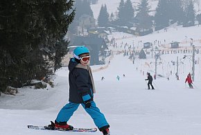 Zimowa przerwa od szkoły później niż zwykle. Sprawdź terminy ferii-37111