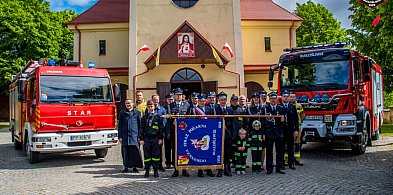Dzień Strażaka w Białośliwiu - z medalem i odznakami oraz wizytą u druhów-seniorów-40139