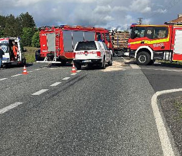 Uwaga kierowcy: wypadek na DK 10. Brak przejazdu-40418