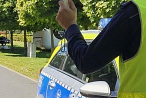 Uciekała na hulajnodze przed odbyciem kary-40577