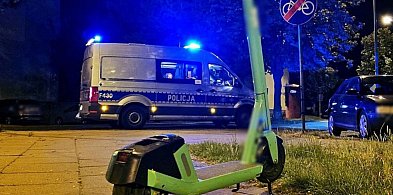 Jechał hulajnogą po ruchliwej trasie. Na dodatek nietrzeźwy -40885