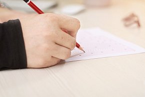 To zaważy na przyjęciu do szkoły średniej. Uczniowie już liczą punkty-41543