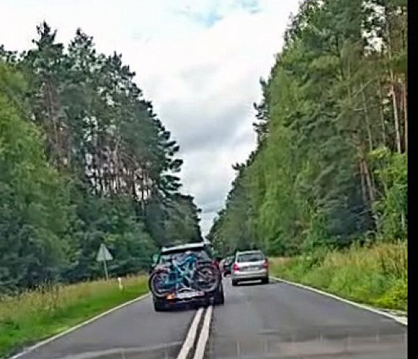 I znów wariat na drodze! Tym razem na K11 [film]-41548