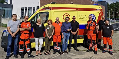 Nowoczesny ambulans zastąpi w Ujściu starą karetkę-42123