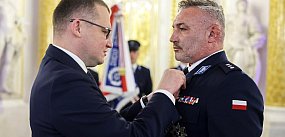 Kom. Przemysław Zublewicz uhonorowany "Srebrnym Krzyżem