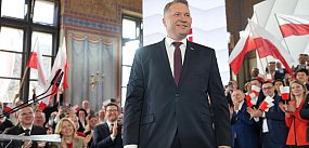 Czarnek: PiS wsiada do naoliwionego pociągu szybkich...