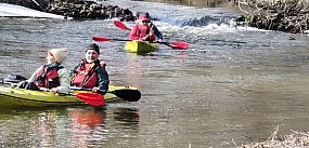 Ze Szwecji do Zabrodzia. Pożegnali zimę w kajakach