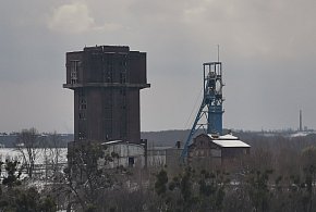 Pięcioletnie urlopy i nawet 170 tys. zł odprawy. Zmiany dla dużej grupy-43158