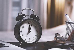 Kiedy przestawiamy czas na zimowy? To może być ostatni raz?-44060