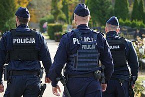 Pomagają i chronią. Maile z podziękowaniami dla policjantów-44531