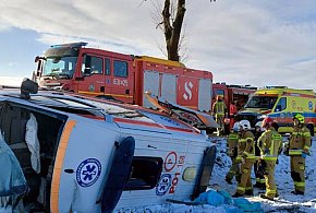 Wypadek karetki pogotowia. Nie żyje kierowca-45150