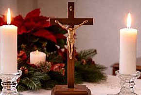 Czego absolutnie nie robić podczas kolędy? Tak nie przyjmuje się księdza-46113