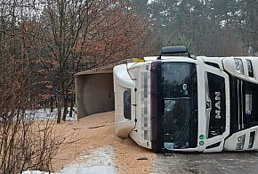 Uwaga! Wciąż może być ślisko!-46309