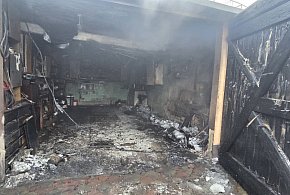 W Rusinowie spłonął garaż