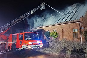 Pożar w Brzostowie. "Spłonęło to, co budowali przez wiele lat"
