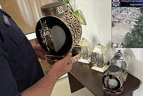 Mieszkańcy Wągrowca w szoku! 76-latek okradał groby ich bliskich