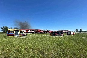 Garbatka: Pociąg zderzył się z ciężarówką. Kierowca nie żyje