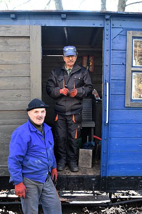 Roboty na szlaku wąskotorówki-2053