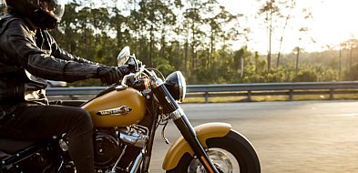 Motocykl na wakacje – jak zaplanować trasę i spakować się z głową?-44318