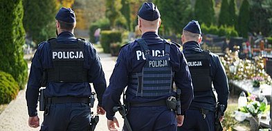 Pomagają i chronią. Maile z podziękowaniami dla policjantów-44531