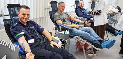 Pomaganie mają we krwi!-44939