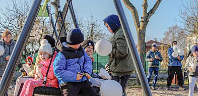 Dębno ma nowy plac zabaw-45036