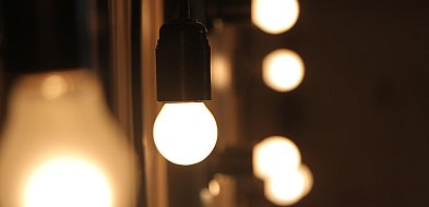 Rachunki za prąd pójdą w dół. Rząd usuwa opłatę doliczaną od lat-45168