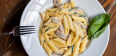 Jak zrobić zdrowe sosy do makaronu w 10 minut-45411