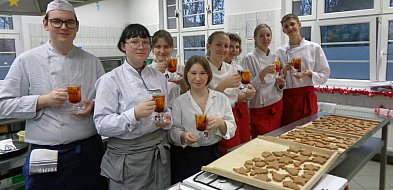 W Gastronomiku lukrowali pierniki - jadalne dzieła sztuki!-45441
