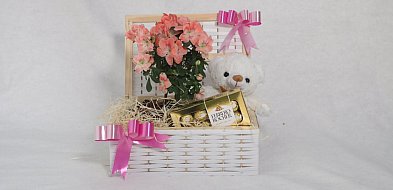 Kosze prezentowe – elegancki upominek na każdą okazję-45627