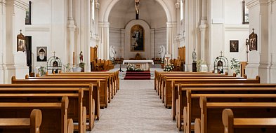 Miliony na Kościół w 2026 roku. Państwo co roku dokłada do duchownych-45910