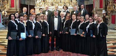 Kolędy i pastorałki w BWA - na wiele głosów!-46117