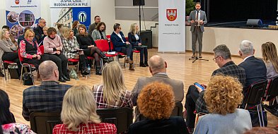 "Takie spotkania są potrzebne". Konwent na temat lokalnej edukacji i oświaty-46156