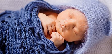 Standerski: od dziś rodzice mogą zgłosić urodzenie dziecka w aplikacji mObywat