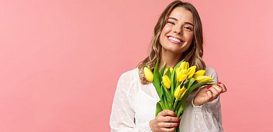 Święto Kobiet, czyli co zostało z peerelowskich rajstop i goździków