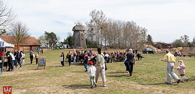 "Wielkanoc na Krajnie" - tradycja, smak i rękodzieło w osieckim skansenie