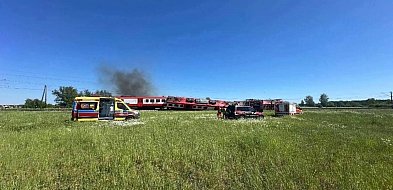 Garbatka: Pociąg zderzył się z ciężarówką. Kierowca nie żyje