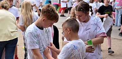 Białośliwie: Dzień tolerancji i... łowców autografów