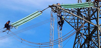 Za kilkanaście miesięcy nowa linia 400 kV w miejsce starej 220 kV