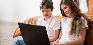 Więzienie za internetową patologię. Sejm przyjął nowe przepisy