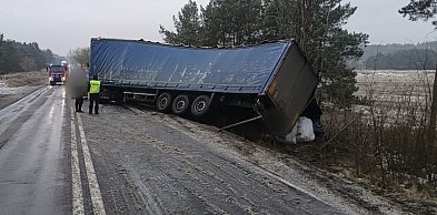 Noga z gazu! Jest bardzo ślisko!!!