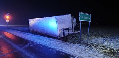 Ciężarówka złożyła się w scyzoryk