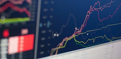 Od lokalnych decyzji do globalnych rynków. Jak edukacja finansowa zmienia...