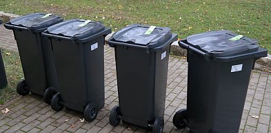 Śmieci w górę! Wysoko!